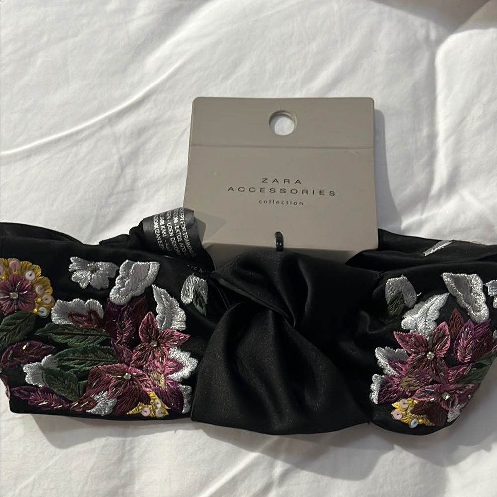 Zara Black Headband with Floral Embroidery